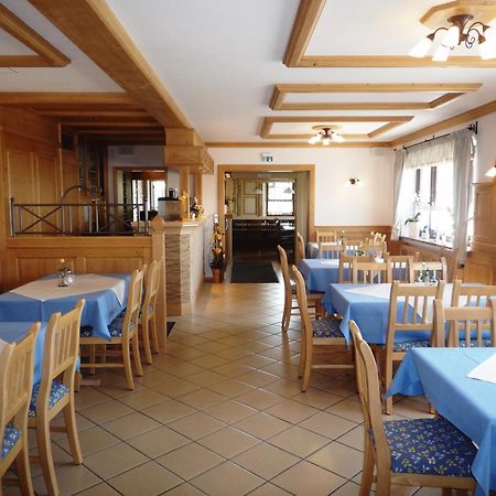 Hotel Drei Kronen Burgkunstadt Екстер'єр фото