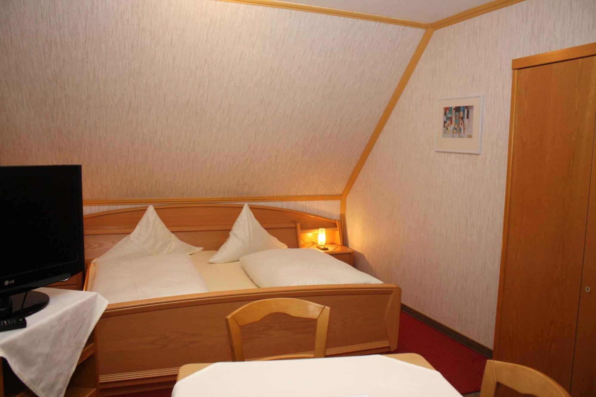 Hotel Drei Kronen Burgkunstadt Екстер'єр фото