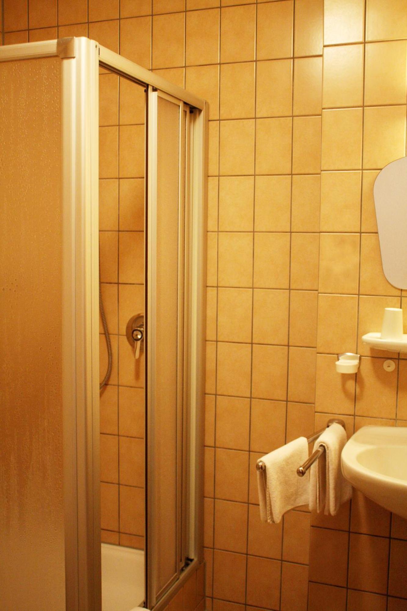Hotel Drei Kronen Burgkunstadt Екстер'єр фото